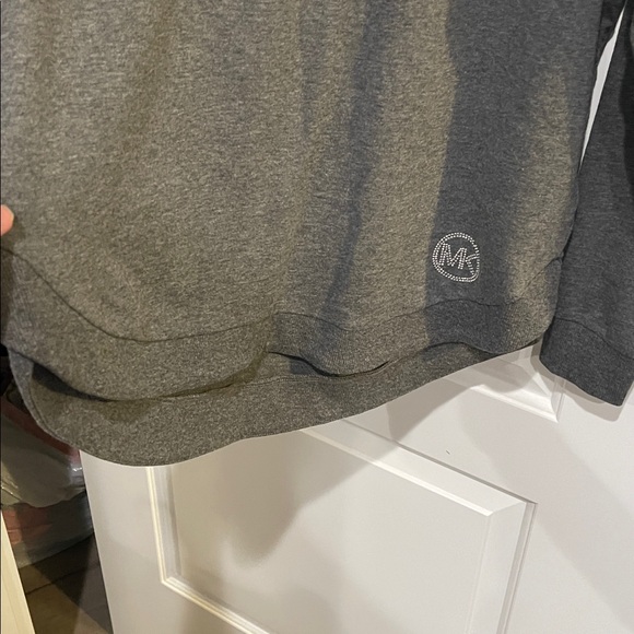 Michael Kors Gray Crop Top - Picture 7 of 11